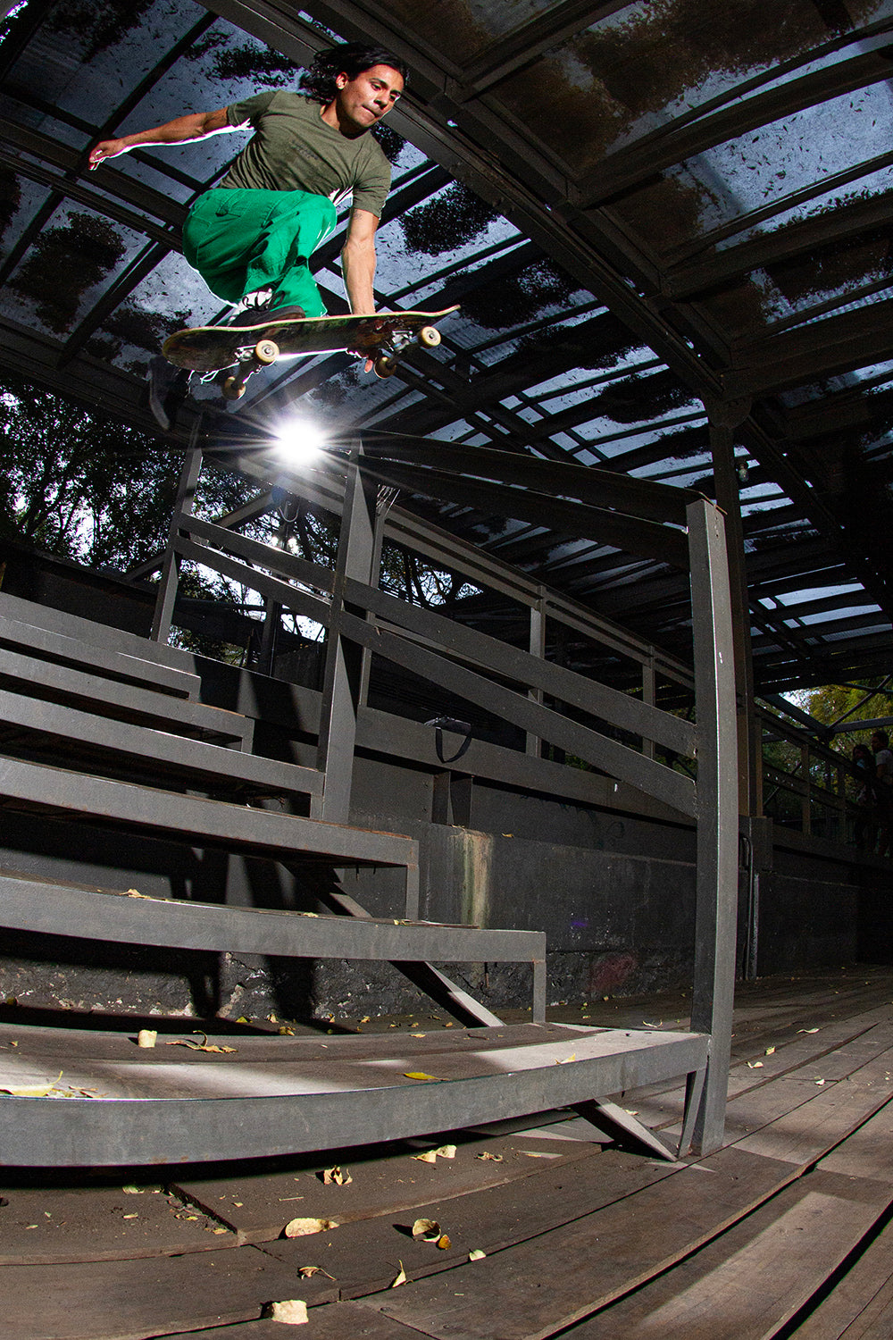 CASTA SOHO LOW NEGRO TOTAL